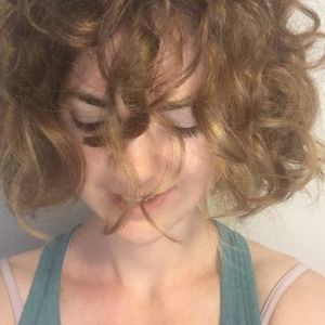 Meet your Posher, Kelly